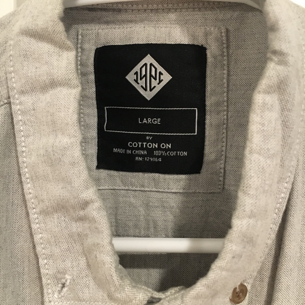 Color Block Button Up - Picture 3 of 4